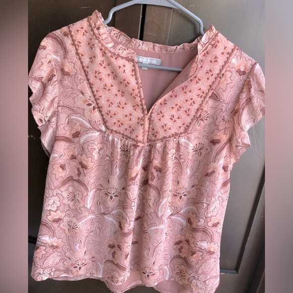 Daniel Rainn Tops - Daniel Rainn Mauve Patterned Blouse size L